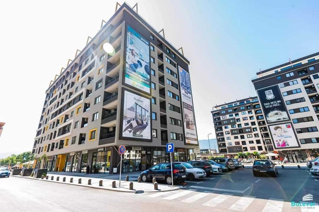 Delux Apartmani Bulevar SJJ Extérieur photo